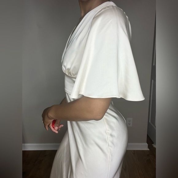 NWOT Anthropologie X Keepsake flutter sleeve column gown - Picture 5 of 7